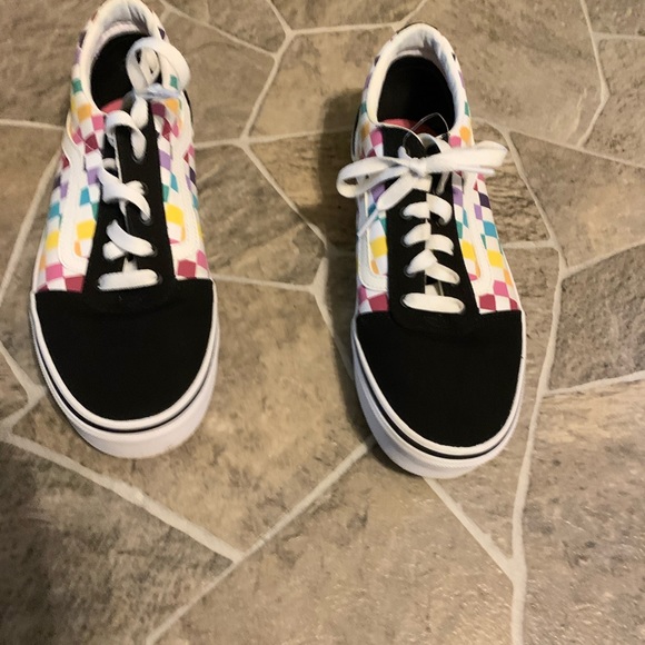 snakeskin vans canada